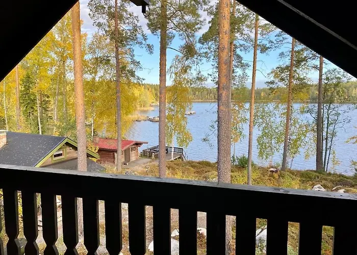 Willa Elaemyksellinen Tuurujaerven Rannalla. Ulvila